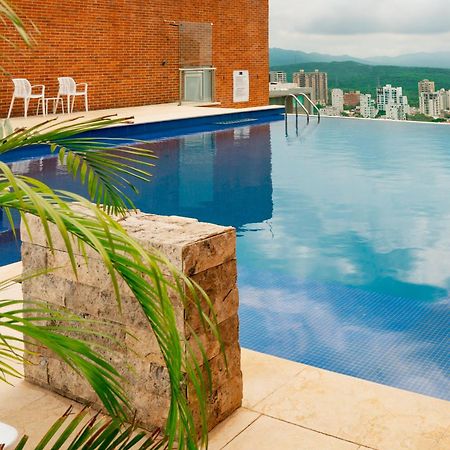 Hotel Dann Carlton Barranquilla Y Centro De Convenciones Экстерьер фото Infinity pool