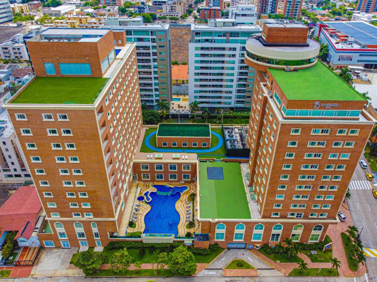 Hotel Dann Carlton Barranquilla Y Centro De Convenciones Экстерьер фото Aerial view of the complex