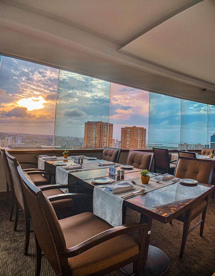 Hotel Dann Carlton Barranquilla Y Centro De Convenciones Экстерьер фото The View