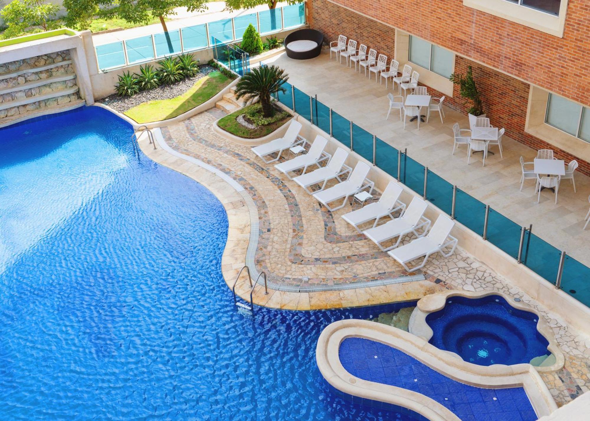 Hotel Dann Carlton Barranquilla Y Centro De Convenciones Экстерьер фото