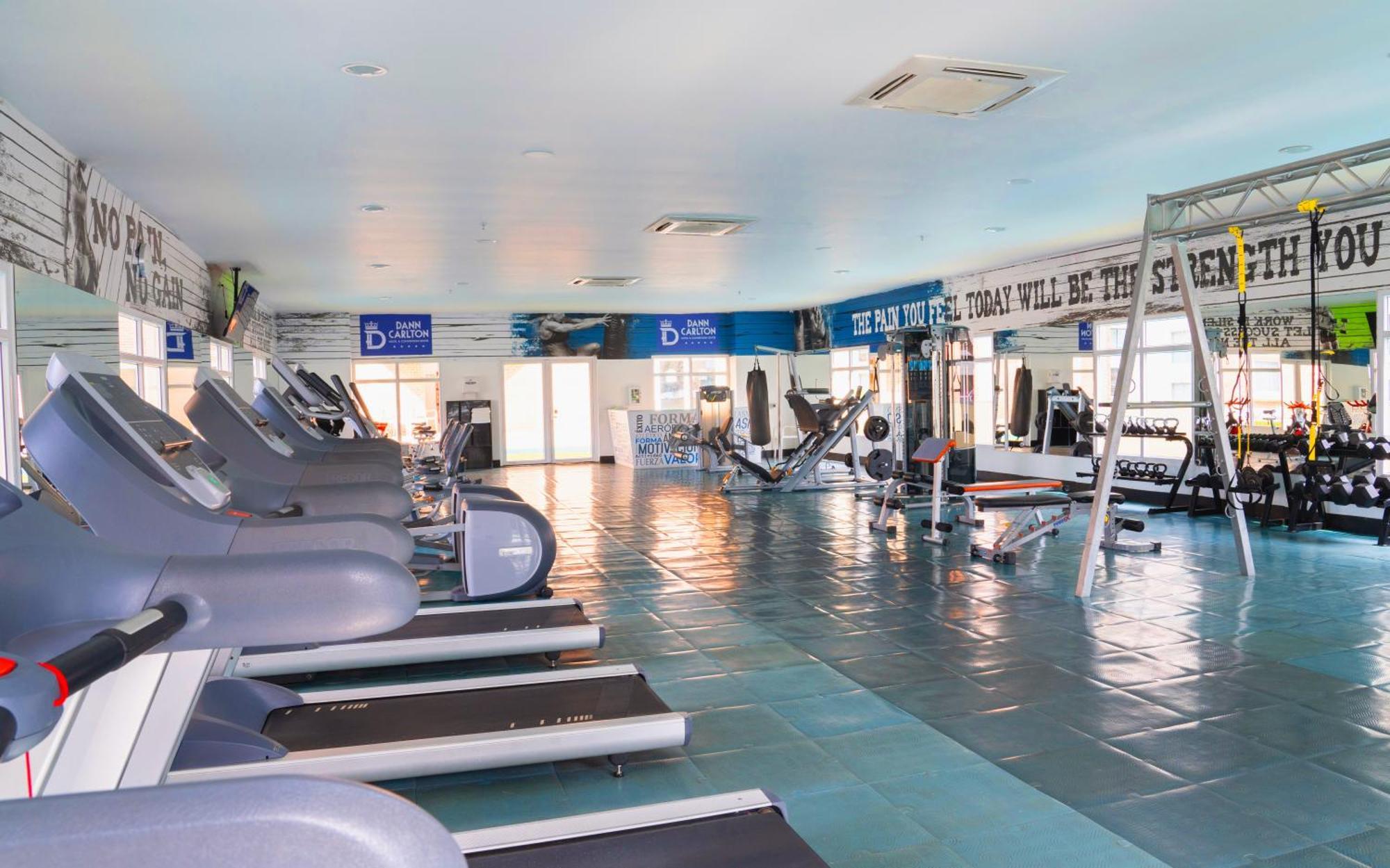 Hotel Dann Carlton Barranquilla Y Centro De Convenciones Экстерьер фото The gym at the hotel